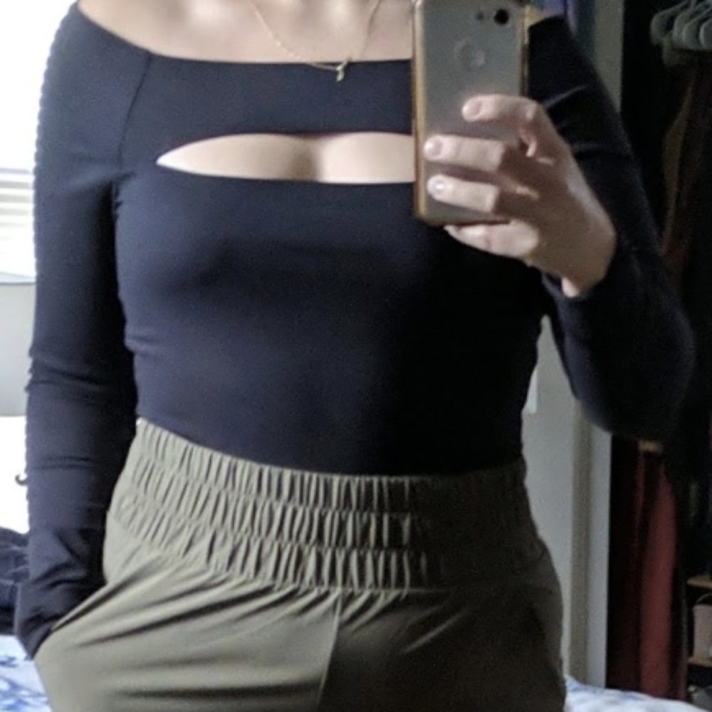 Abercrombie & Fitch Cutout Long Sleeve Bodysuit Black